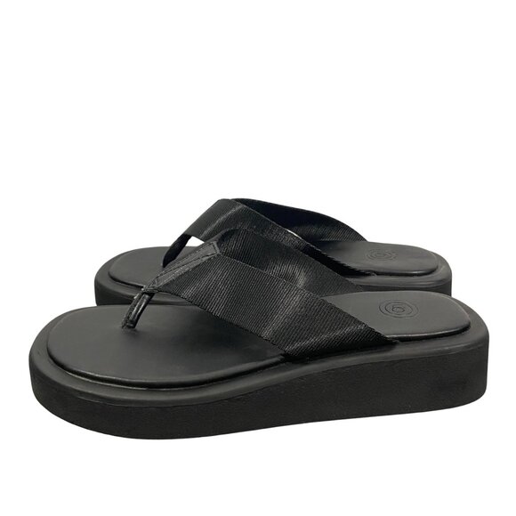 Urban Outfitters Black Platform Flip Flops thong sandal shoes Size 38 neutral - Picture 1 of 10